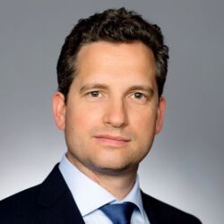 Nikolas Makris